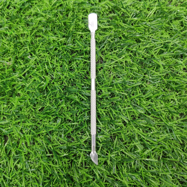 SPONSOR Nail Cuticle Pusher MNO